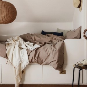 /produtos_0019_ferm-living-Herringbone Blanket-off-white-3